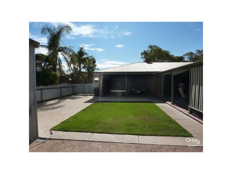 16 WILLOUGHBY STREET, Stirling North SA 5710