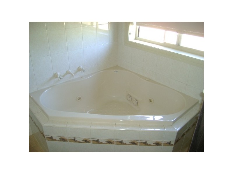 258 Scenic Drive, Napperby SA 5540