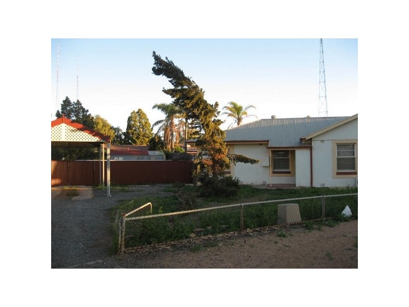 27 Trelawney Street, Port Pirie SA 5540