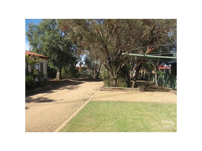 38 First Street, Napperby SA 5540