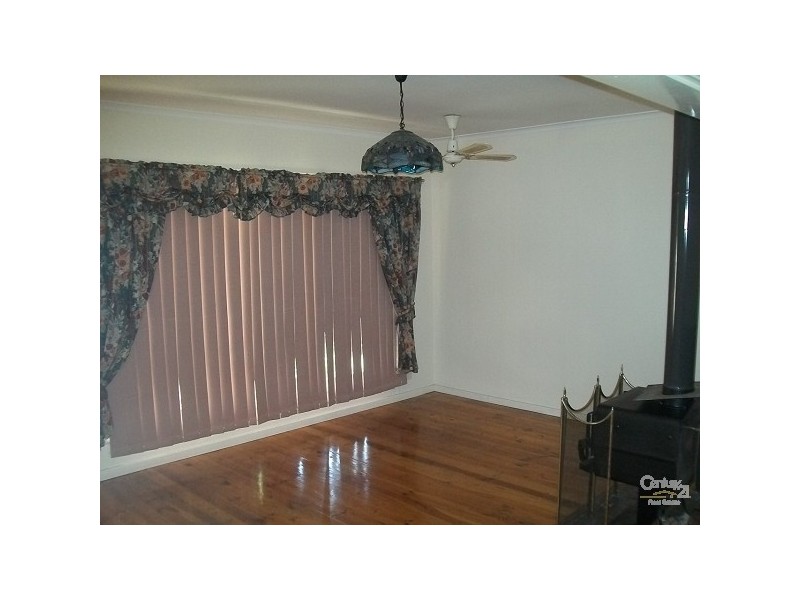 32 First Street, Napperby SA 5540