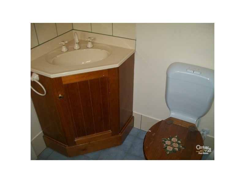 32 First Street, Napperby SA 5540