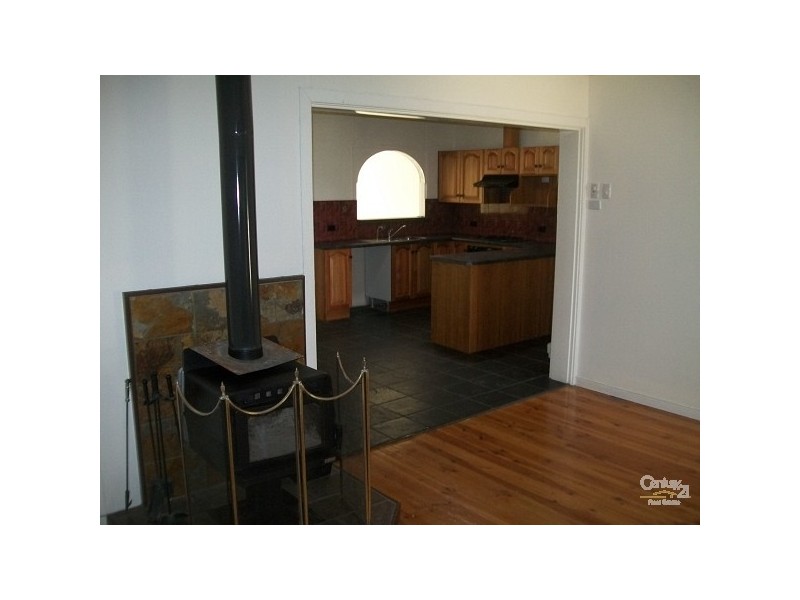 32 First Street, Napperby SA 5540