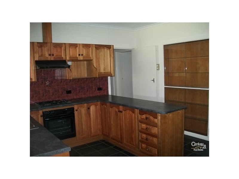 32 First Street, Napperby SA 5540