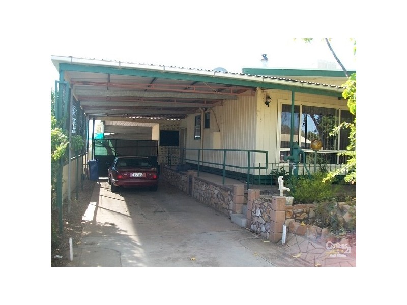 32 First Street, Napperby SA 5540