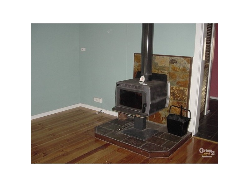 32 First Street, Napperby SA 5540