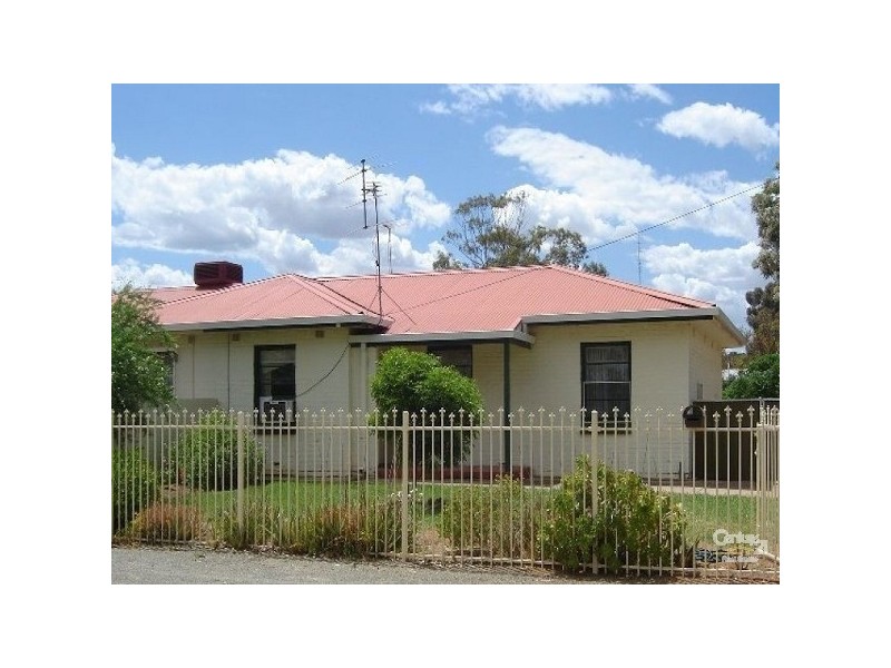 9 Giles Street, Crystal Brook SA 5523