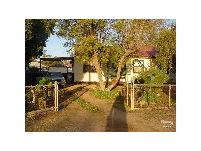 7 Meadow Crescent, Port Pirie SA 5540