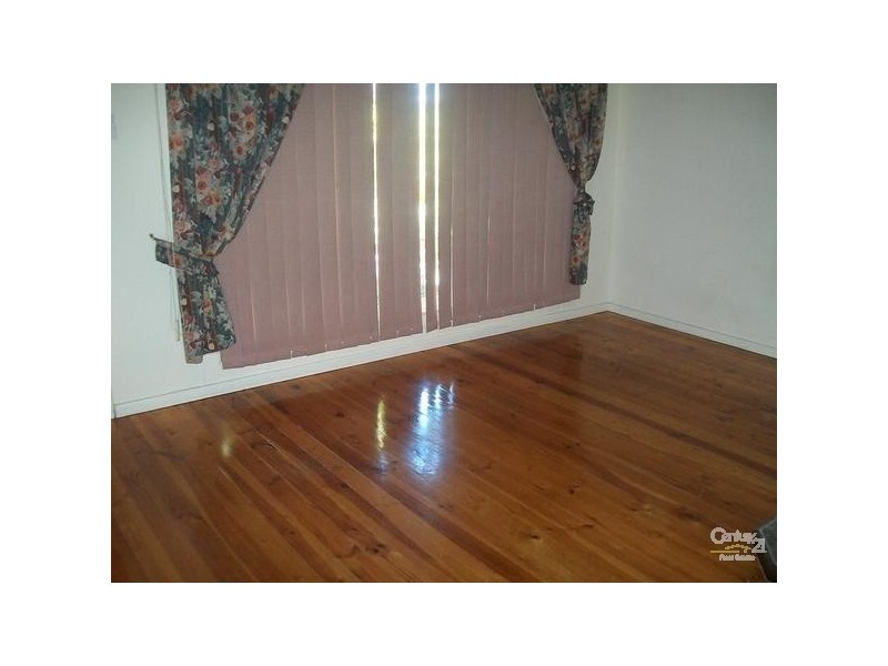 32 First Street, Napperby SA 5540