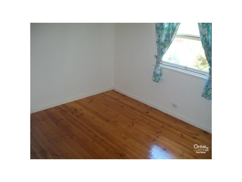 32 First Street, Napperby SA 5540