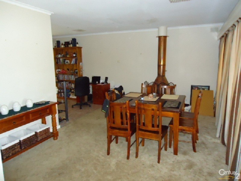 34 First Street, Napperby SA 5540