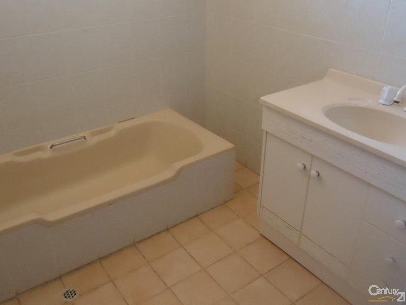 9 First Street, Napperby SA 5540