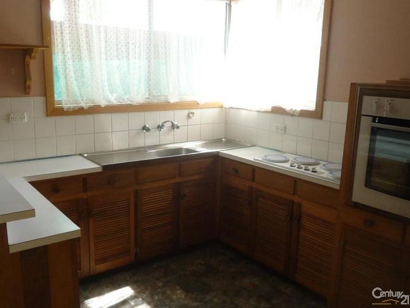 9 First Street, Napperby SA 5540