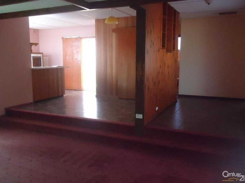 9 First Street, Napperby SA 5540