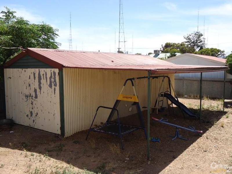 7 Meadow Crescent, Port Pirie SA 5540
