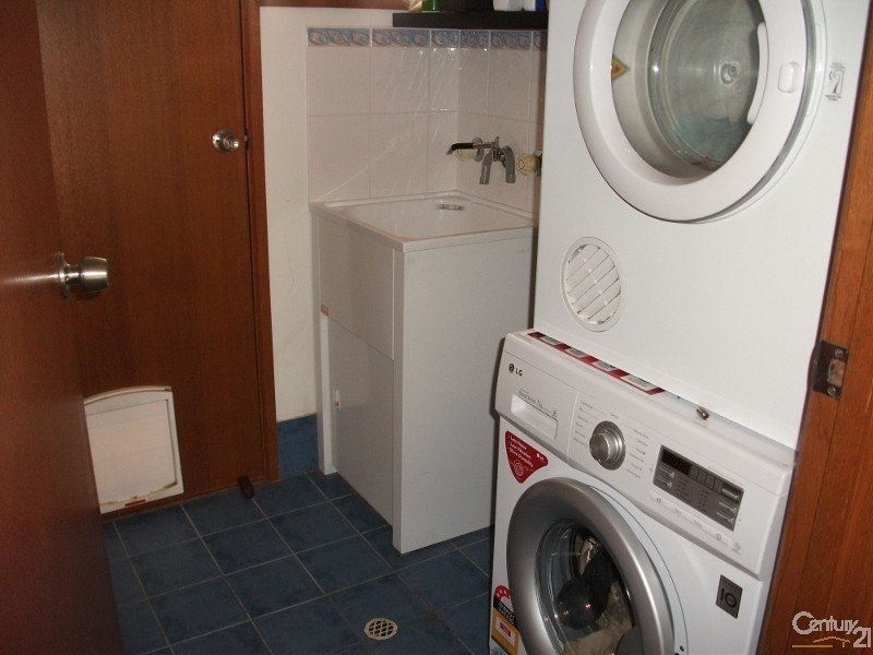 17 First Street, Napperby SA 5540