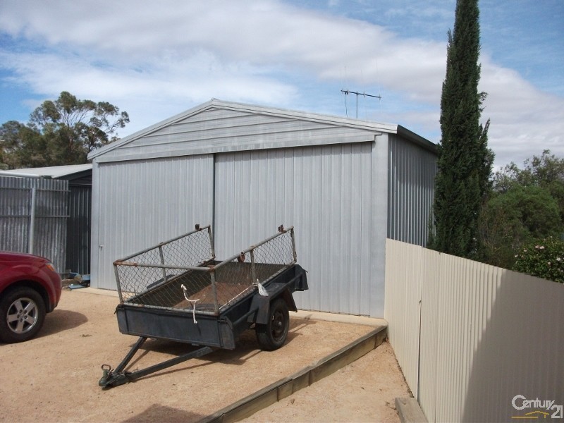 17 First Street, Napperby SA 5540