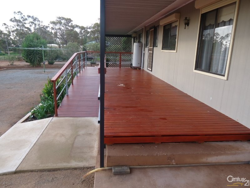 34 Bain Avenue, Napperby SA 5540