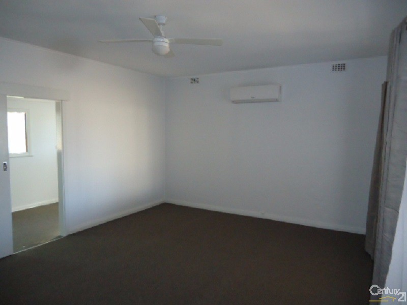 8 York Road, Port Pirie SA 5540