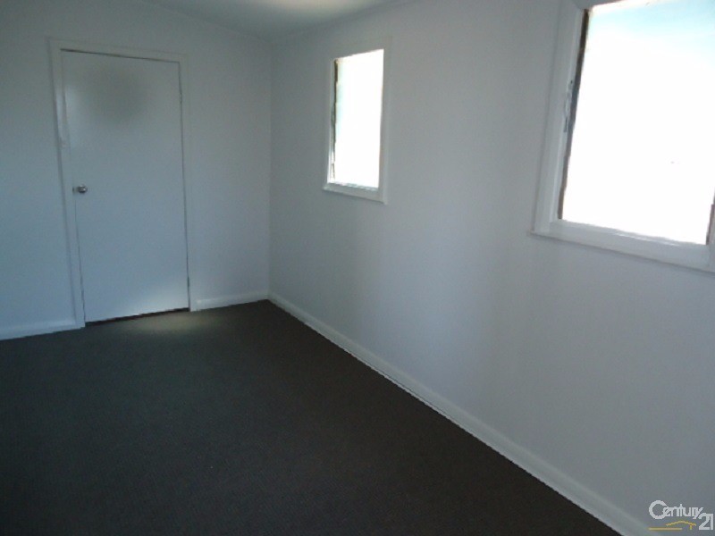 8 York Road, Port Pirie SA 5540