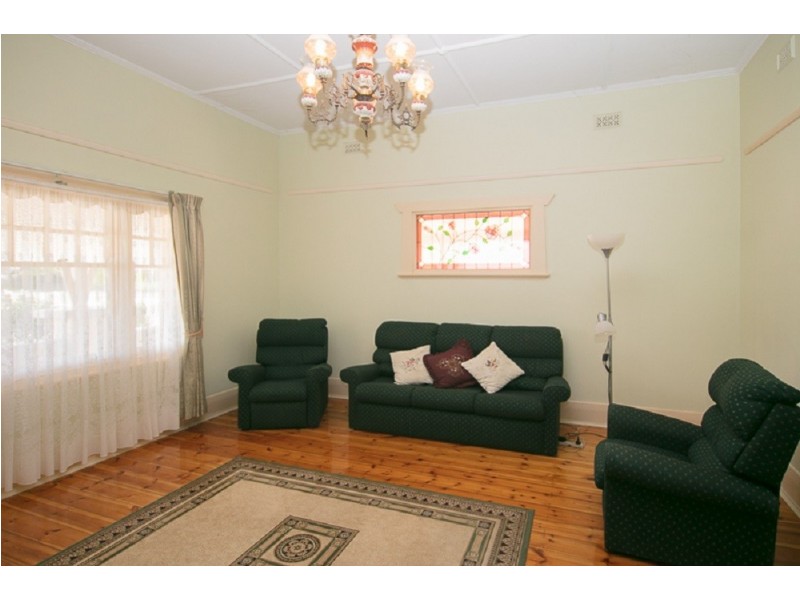 49 Fifth Street, Gladstone SA 5473