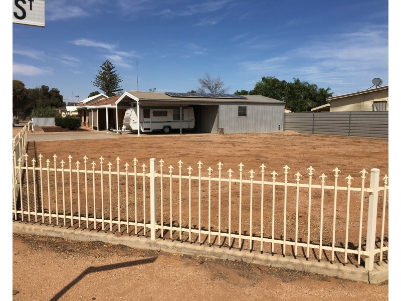 8 Degenhardt Street, Port Pirie SA 5540
