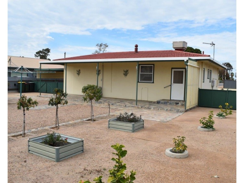 11 Osborne Street, Port Pirie SA 5540