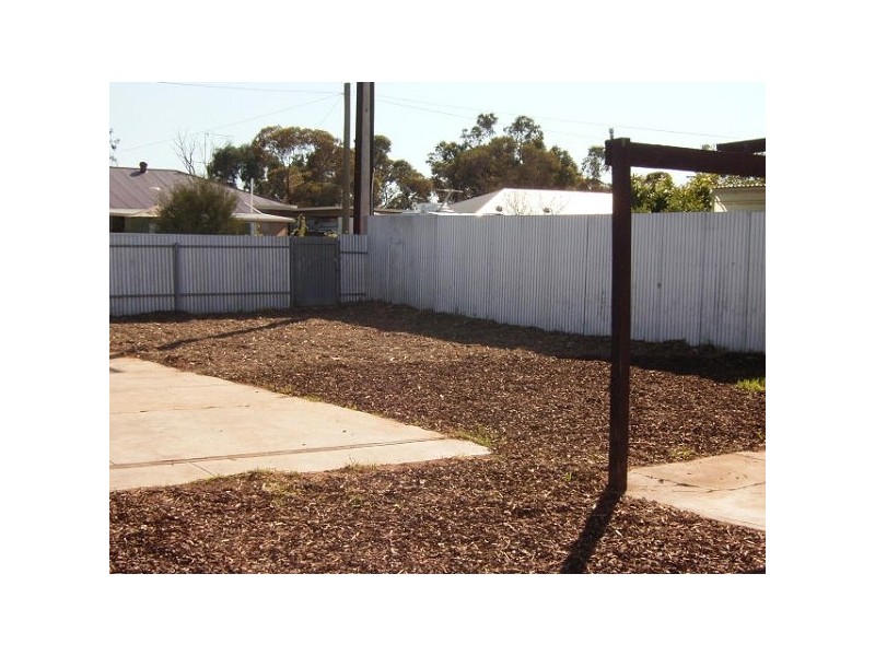 16 Lindsay Street, Whyalla Norrie SA 5608