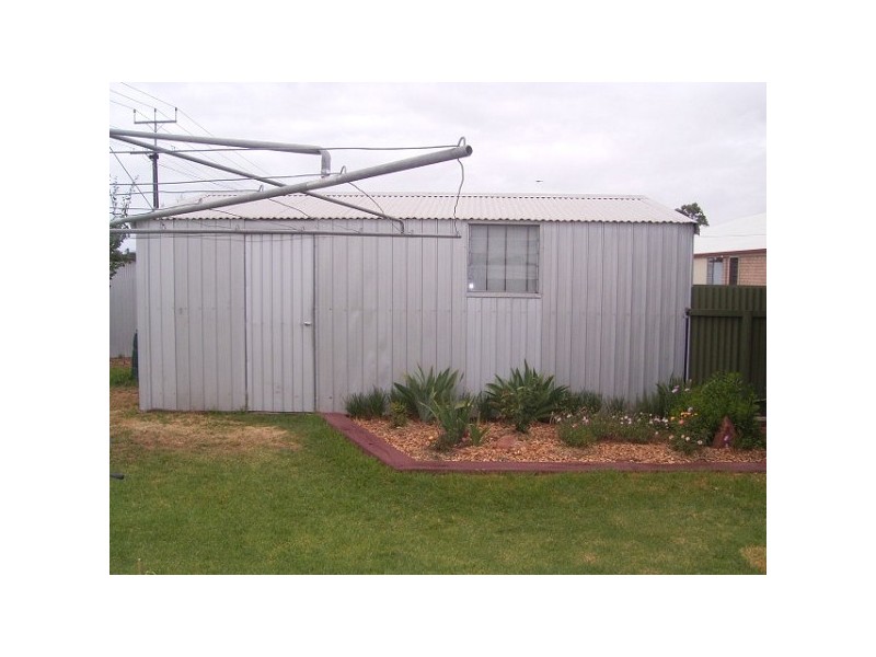 18 Searle Street, Whyalla Norrie SA 5608
