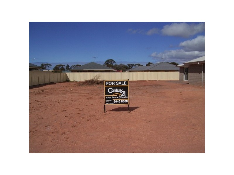 15 Eucalypt Street, Whyalla Stuart SA 5608