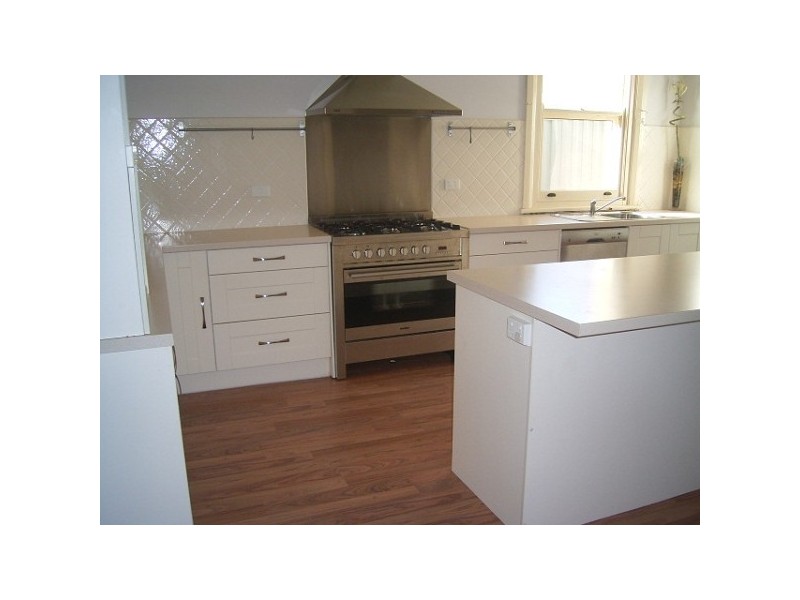 15 Barson Street, Whyalla SA 5600