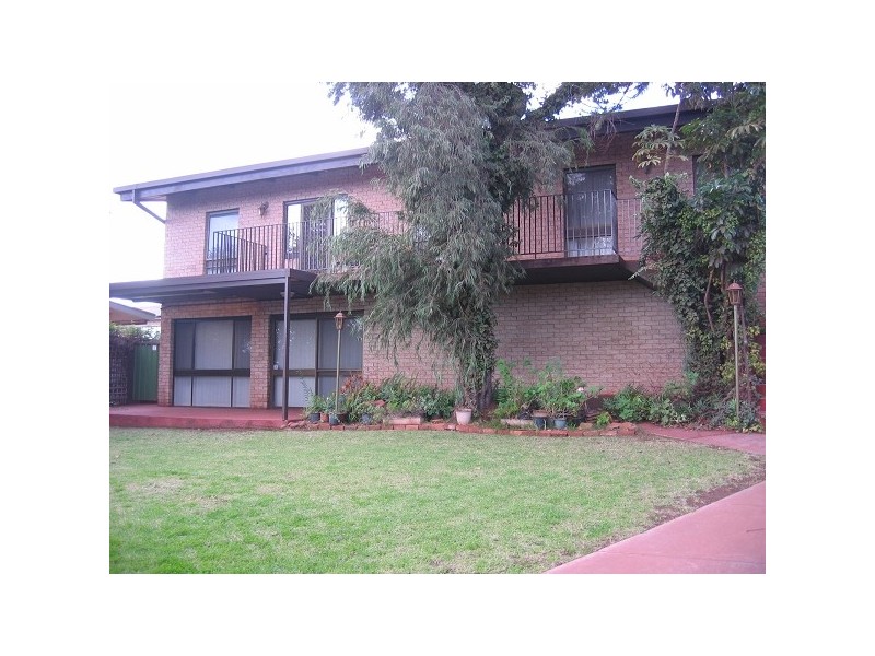 10 Birt Street, Whyalla SA 5600