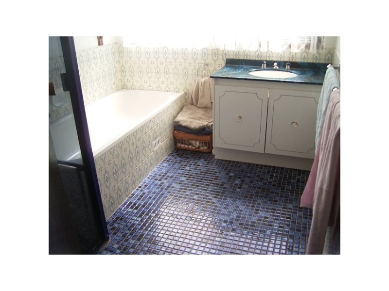 2 Abraham Drive, Whyalla SA 5600