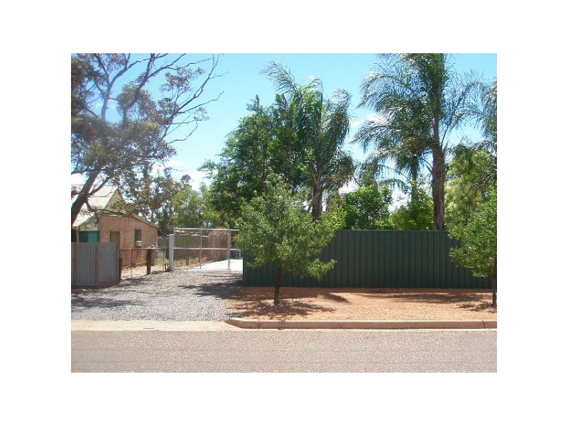 12 Lewis Tc, Iron Knob SA 5601