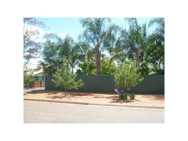 12 Lewis Tc, Iron Knob SA 5601