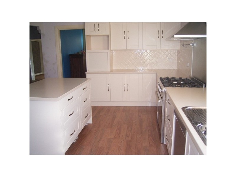 15 Barson Street, Whyalla SA 5600