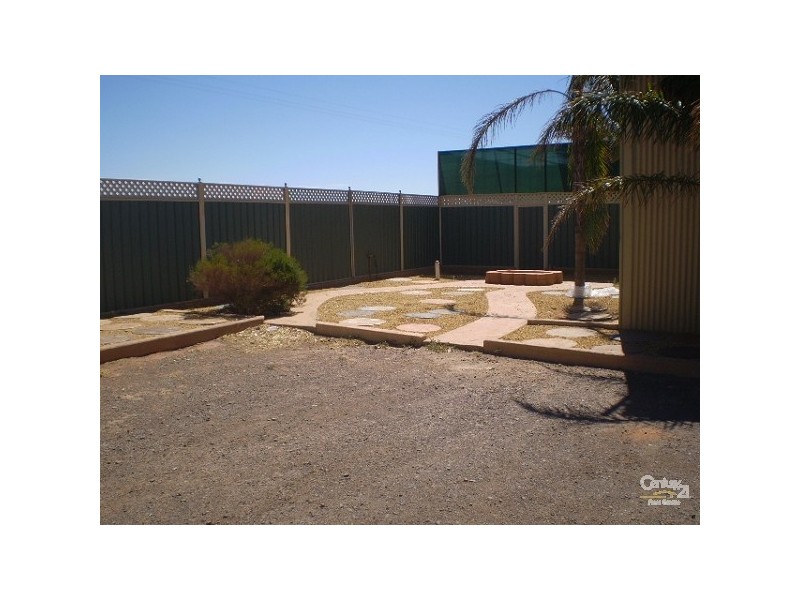374 Mullaquana Road, Whyalla Stuart SA 5608