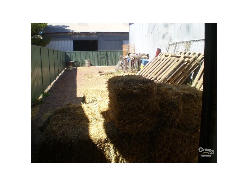 374 Mullaquana Road, Whyalla Stuart SA 5608