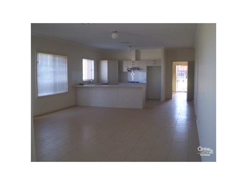 17 Fitzgerald Ave, Whyalla Jenkins SA 5609