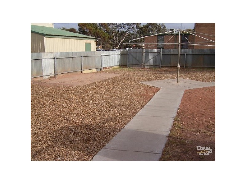 4 St John Crescent, Whyalla SA 5600