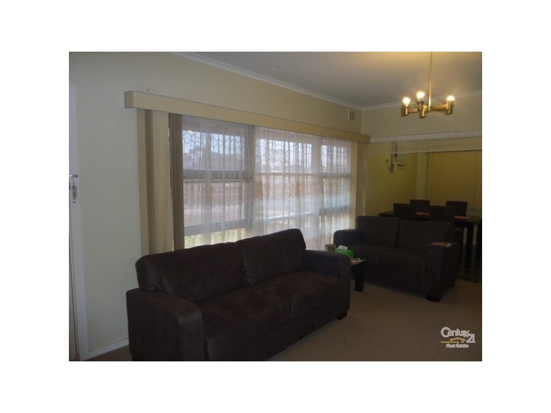 196 Nicolson Ave, Whyalla SA 5600