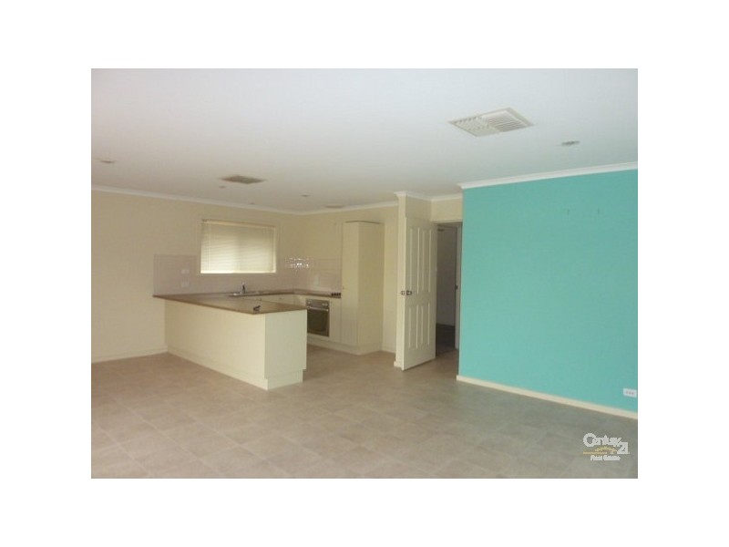 24 Searle Street, Whyalla SA 5600