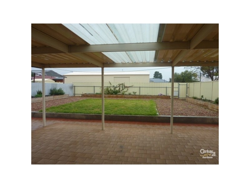 24 Searle Street, Whyalla SA 5600