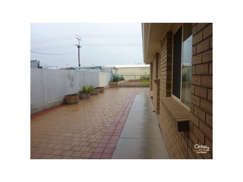 24 Searle Street, Whyalla Norrie SA 5608