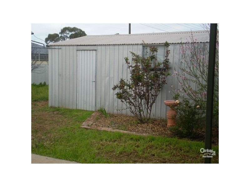 18 Searle Street, Whyalla Norrie SA 5608