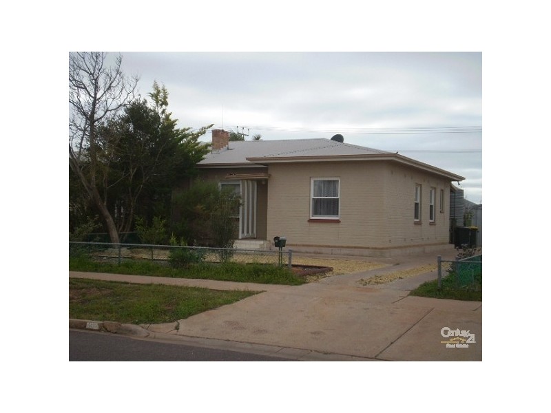 18 Searle Street, Whyalla Norrie SA 5608