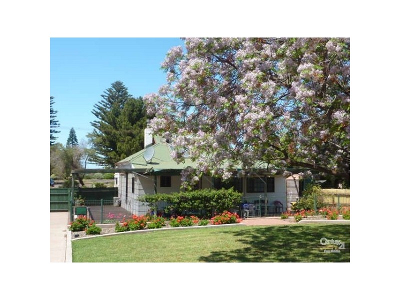 6 Neagle Tce, Whyalla SA 5600