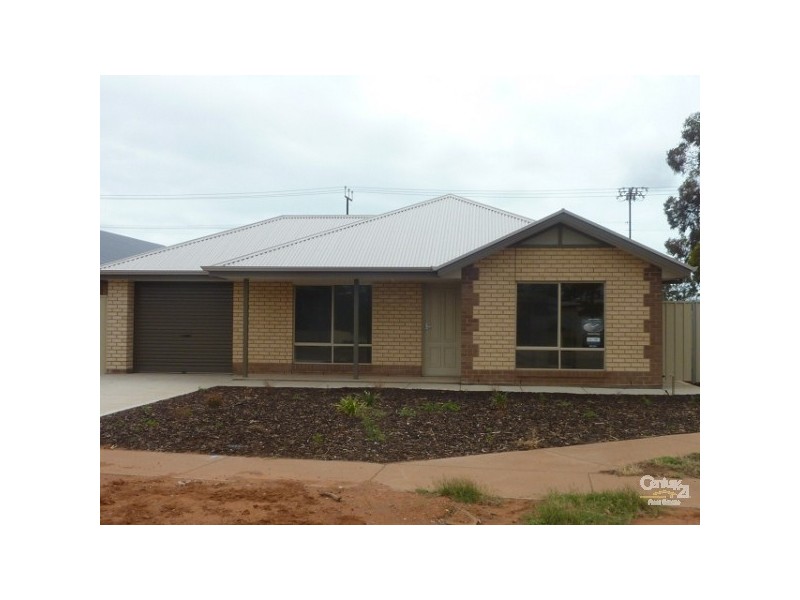 16 Henderson Street, Whyalla Norrie SA 5608