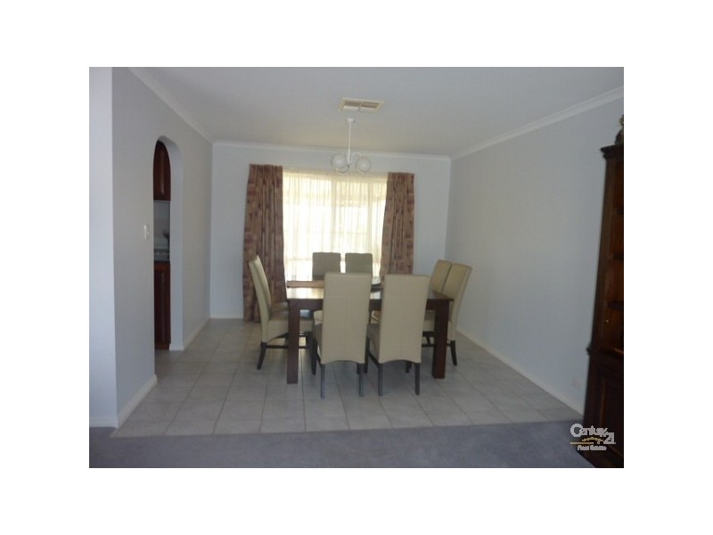 8 Lockwood Crescent, Whyalla SA 5600