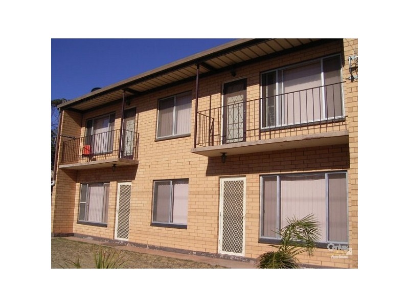 1/103 McDouall Stuart Ave, Whyalla Stuart SA 5608